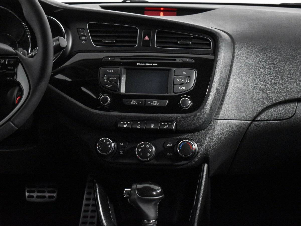 Kia Ceed 2014 года с пробегом. Фото: #12