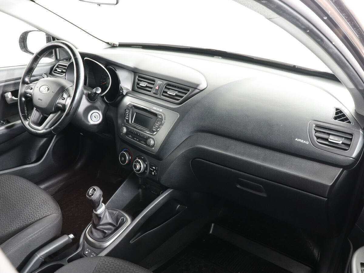 Kia Rio 2014 года с пробегом. Фото: #9