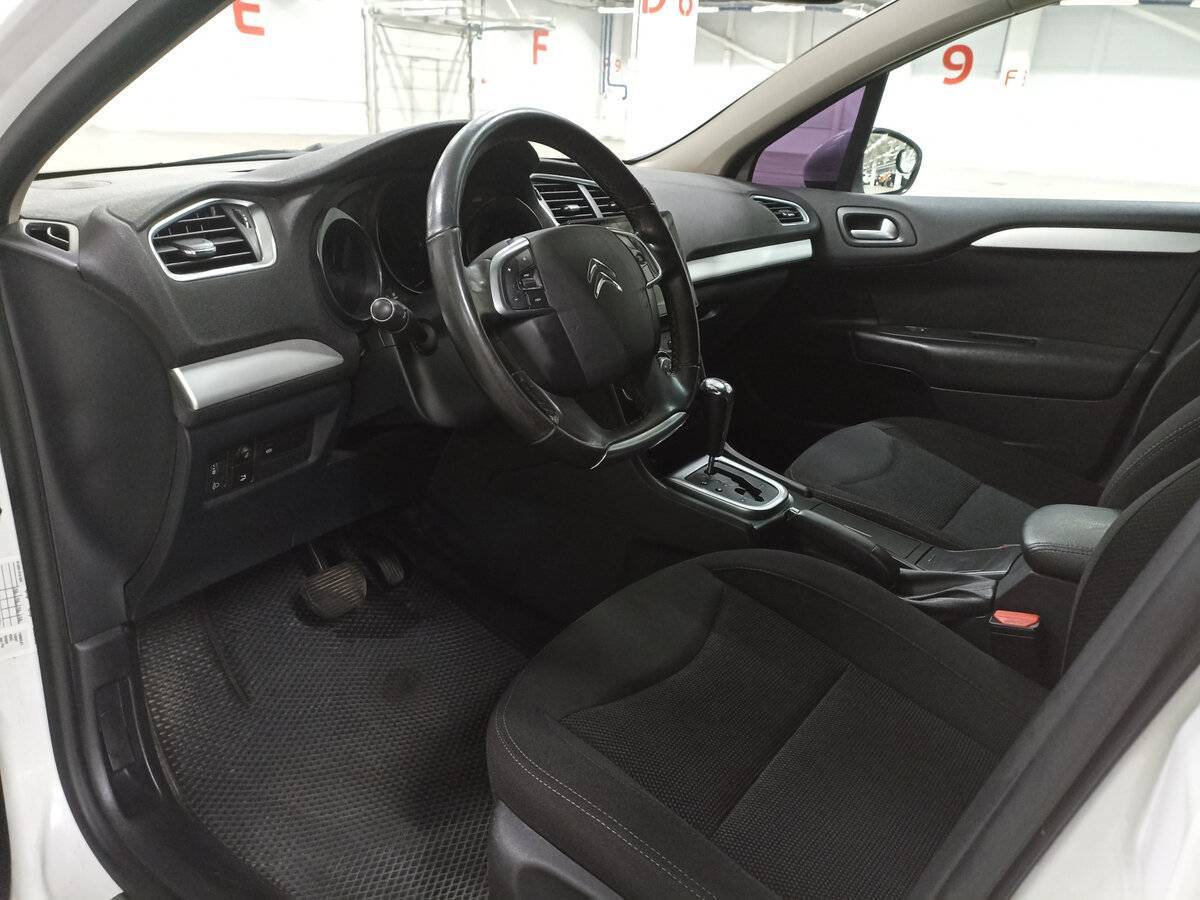 Citroen C4 2013 года с пробегом. Фото: #15