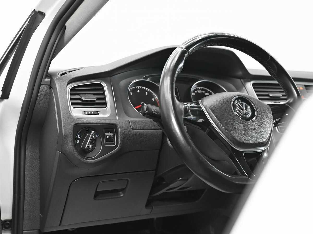 Volkswagen Golf 2013 года с пробегом. Фото: #7