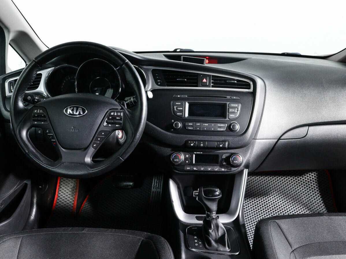 Kia Ceed 2016 года с пробегом. Фото: #11