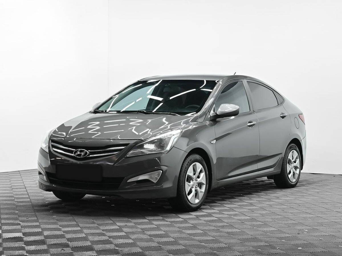 Hyundai Solaris 2014 года с пробегом. Посмотреть фото