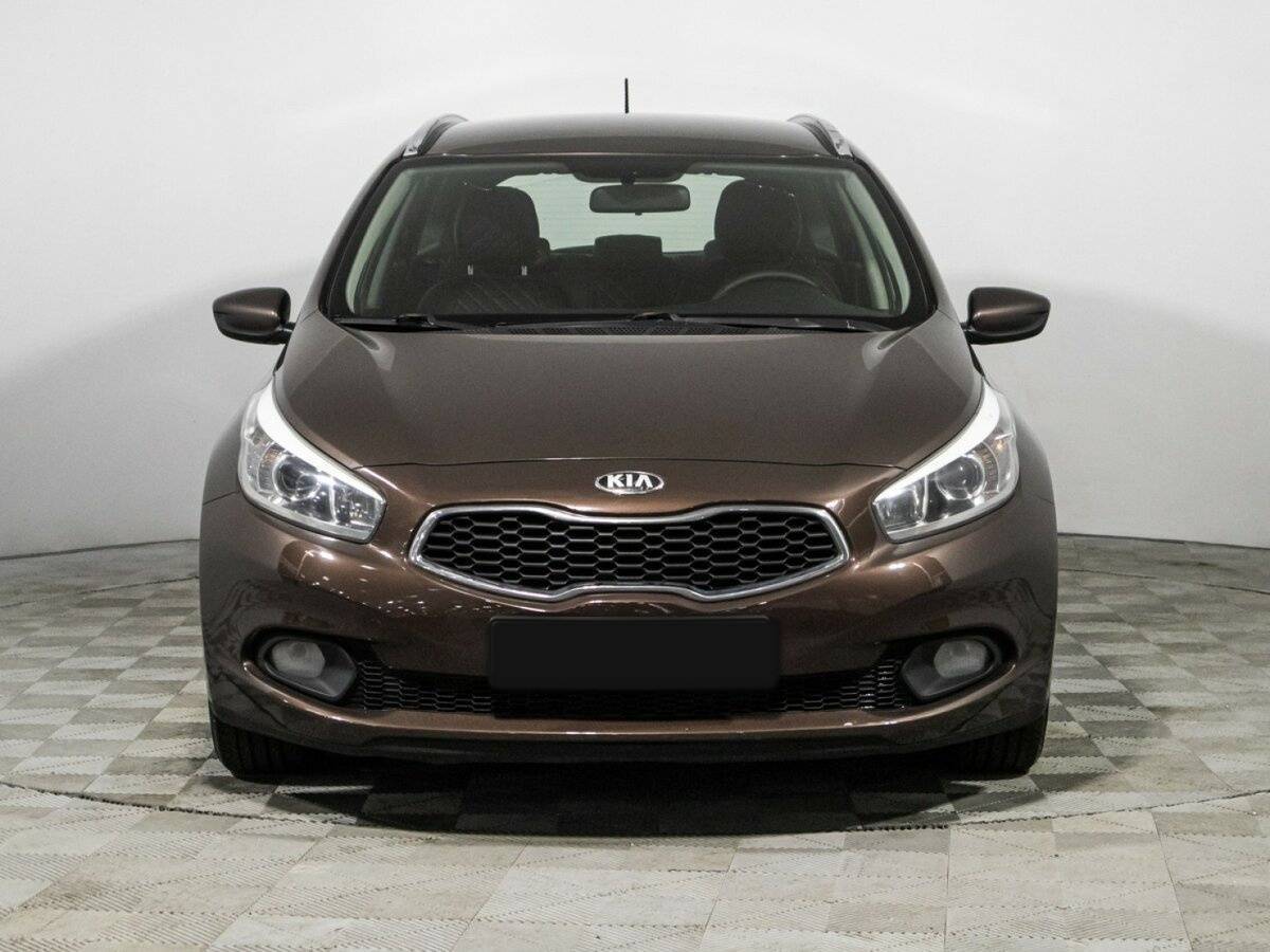 Kia Ceed 2013 года с пробегом. Фото: #1