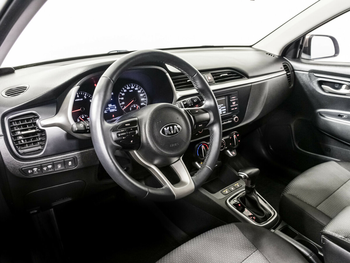Kia Rio 2020 года с пробегом. Фото: #9