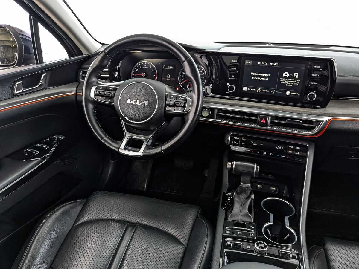 Kia K5 2021 года с пробегом. Фото: #16