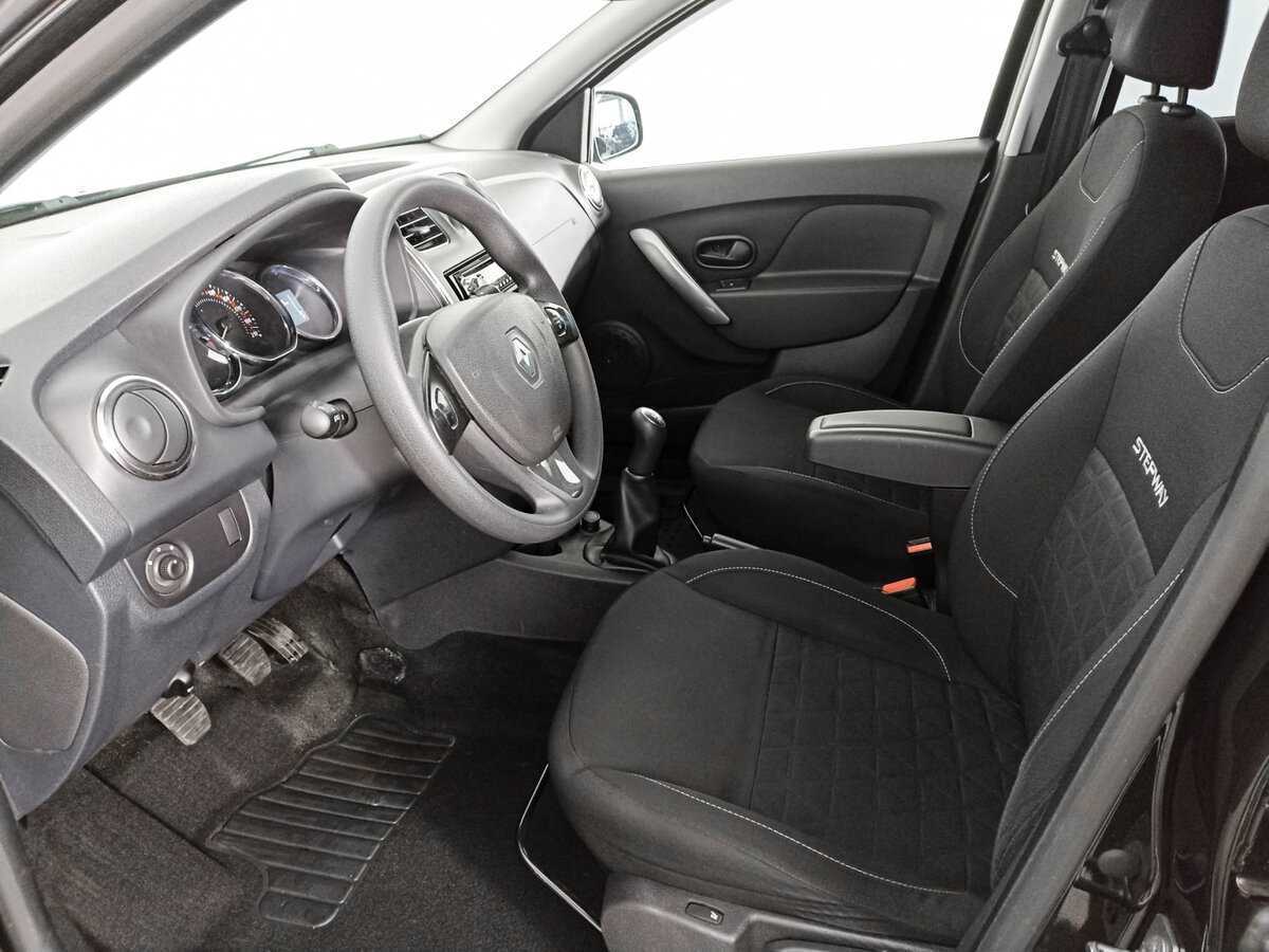Renault Sandero 2014 года с пробегом. Фото: #14