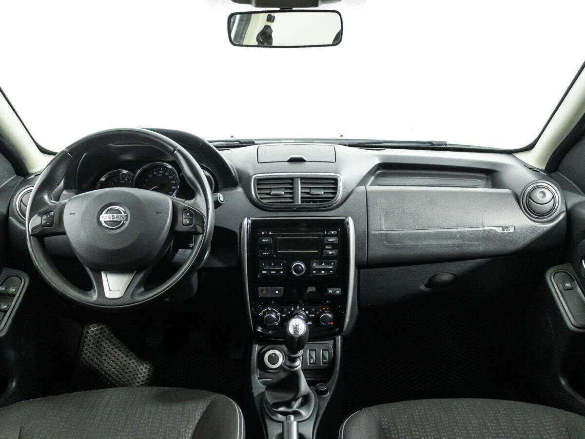 Nissan Terrano 2018 года с пробегом. Фото: #12