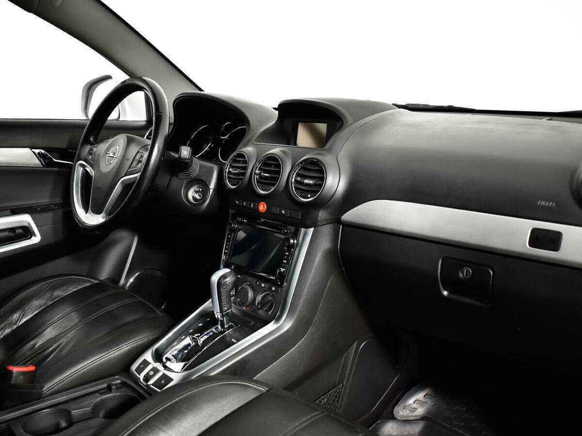 Opel Antara 2012 года с пробегом. Фото: #8