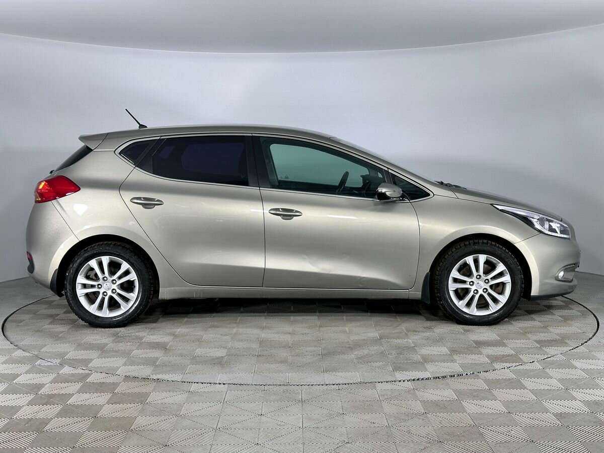 Kia Ceed 2014 года с пробегом. Фото: #4