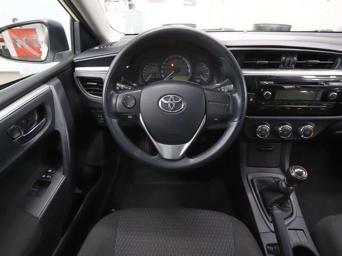 Toyota Corolla 2014 года с пробегом. Фото: #15