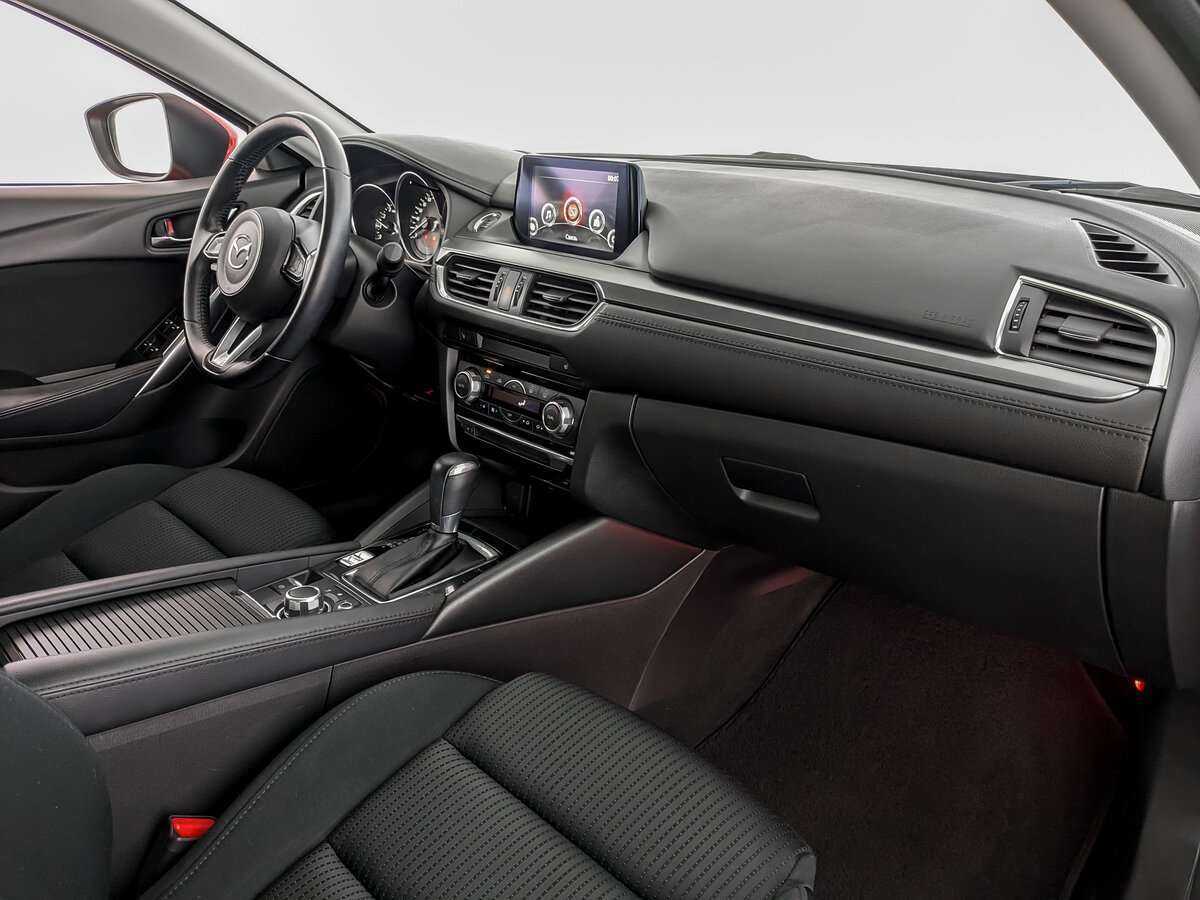 Mazda 6 2018 года с пробегом. Фото: #10