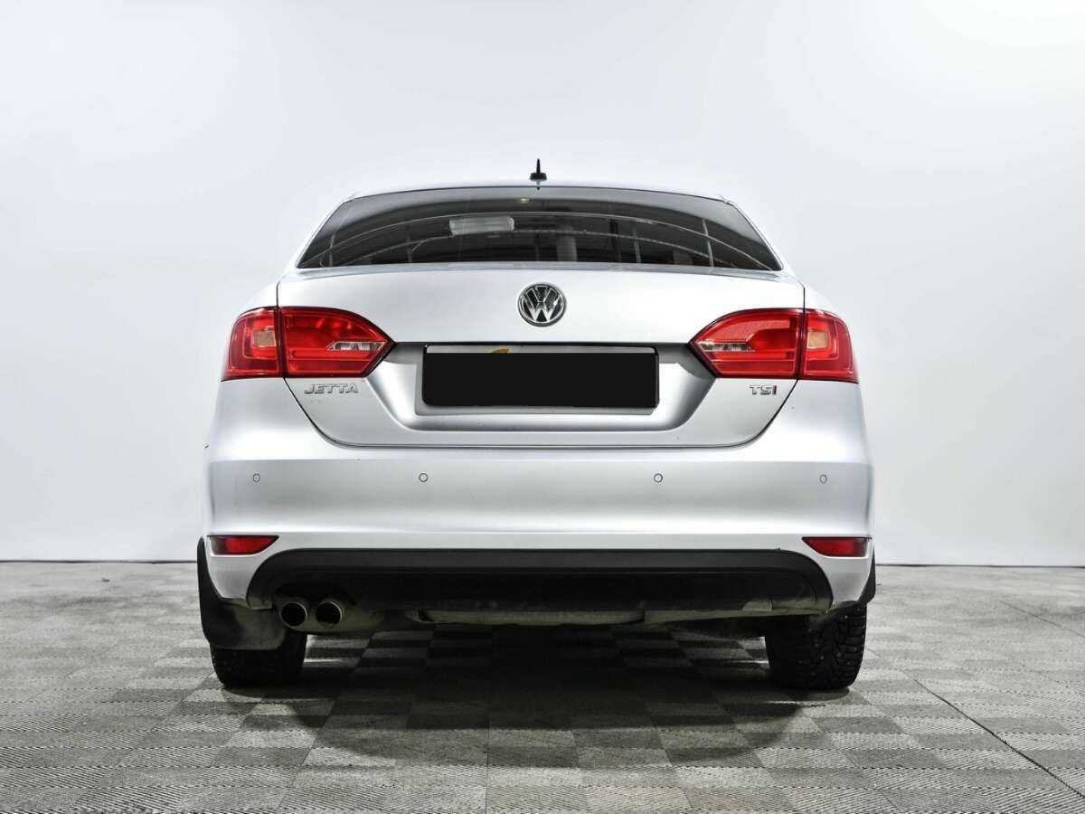 Volkswagen Jetta 2013 года с пробегом. Фото: #4