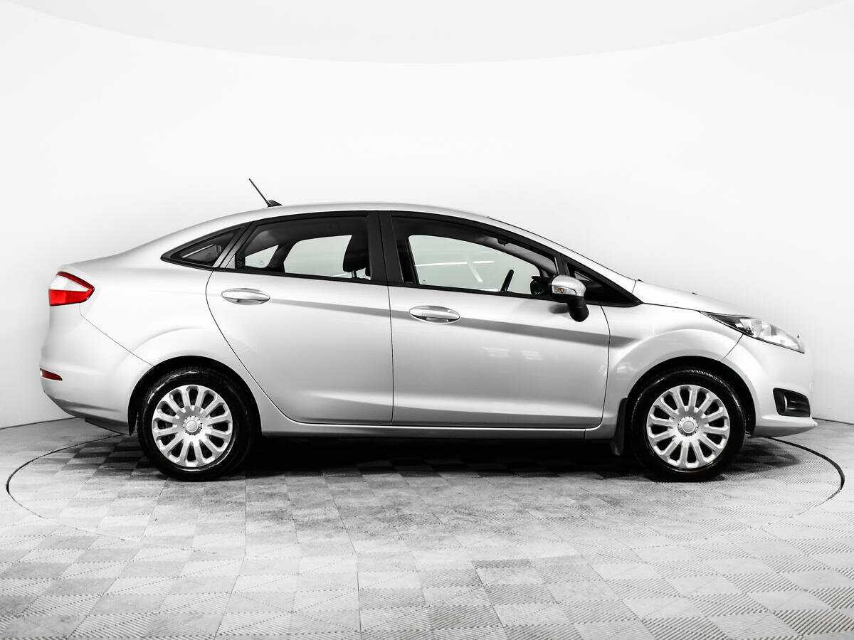 Ford Fiesta 2017 года с пробегом. Фото: #3