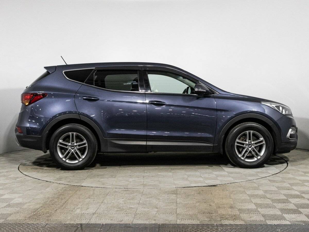 Hyundai Santa Fe 2016 года с пробегом. Фото: #3