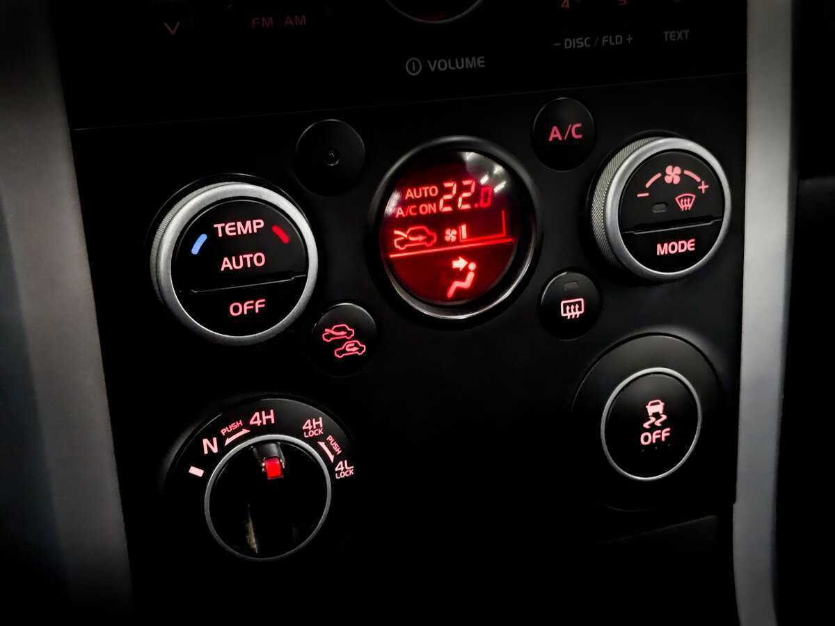 Suzuki Grand Vitara 2012 года с пробегом. Фото: #25