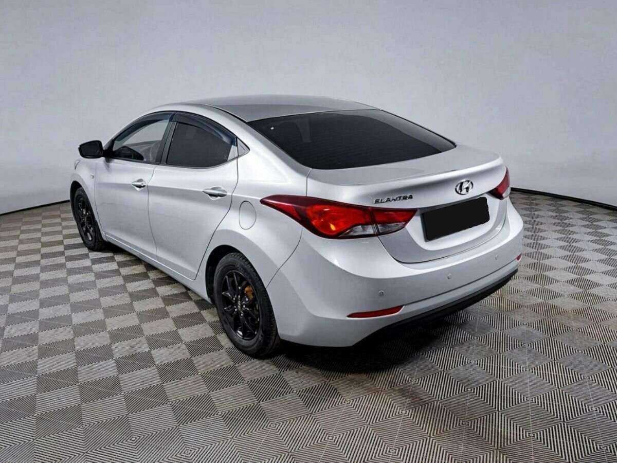 Hyundai Elantra 2015 года с пробегом. Фото: #6