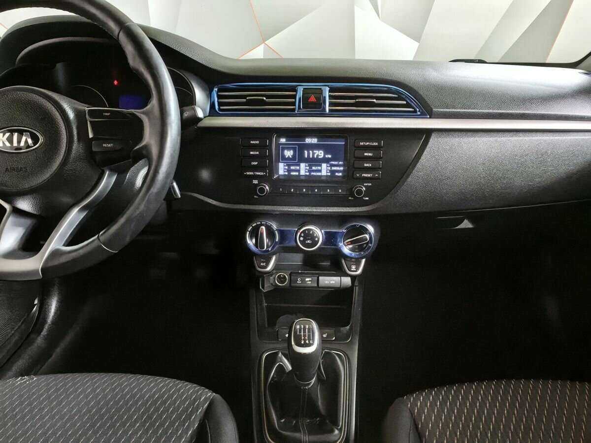 Kia Rio 2017 года с пробегом. Фото: #10
