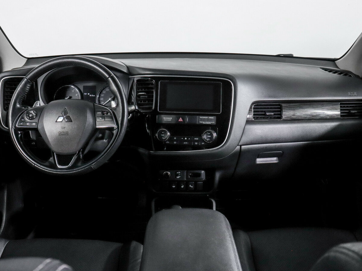 Mitsubishi Outlander 2018 года с пробегом. Фото: #8