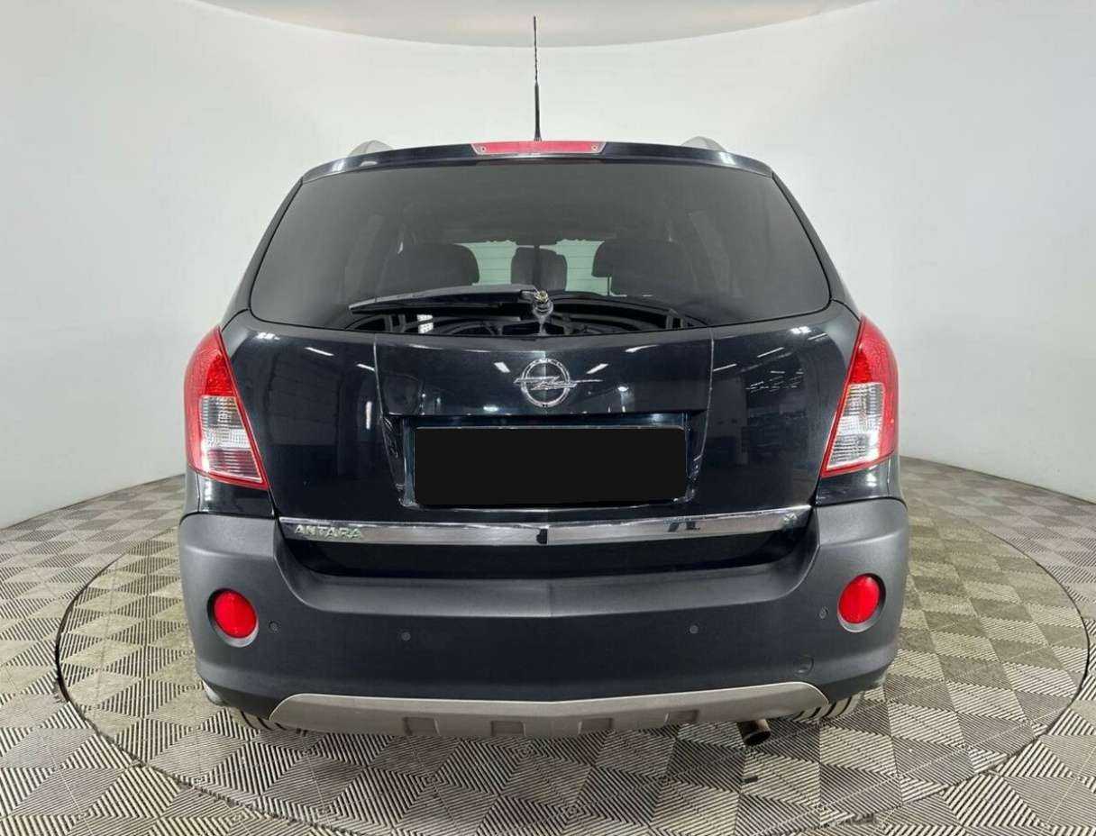 Opel Antara 2013 года с пробегом. Фото: #2