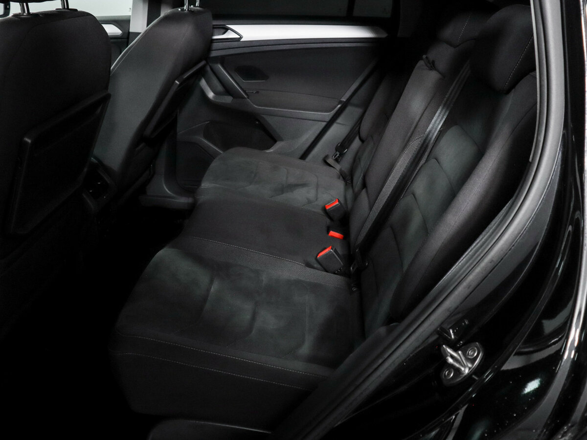 Volkswagen Tiguan 2018 года с пробегом. Фото: #7