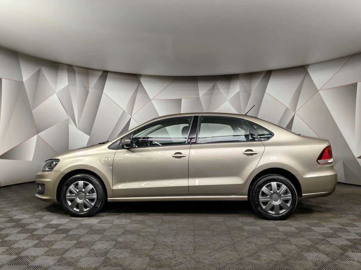 Volkswagen Polo 2016 года с пробегом. Фото: #4