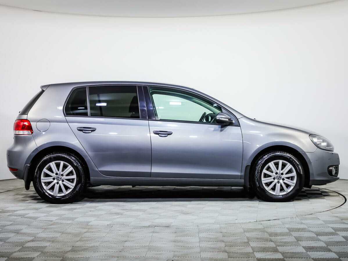 Volkswagen Golf 2012 года с пробегом. Фото: #2