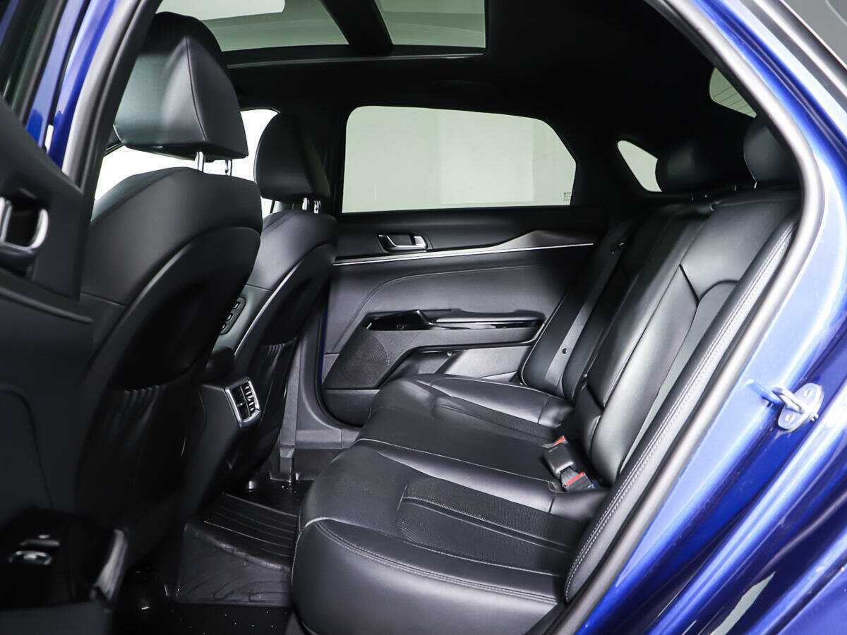 Kia K5 2020 года с пробегом. Фото: #9