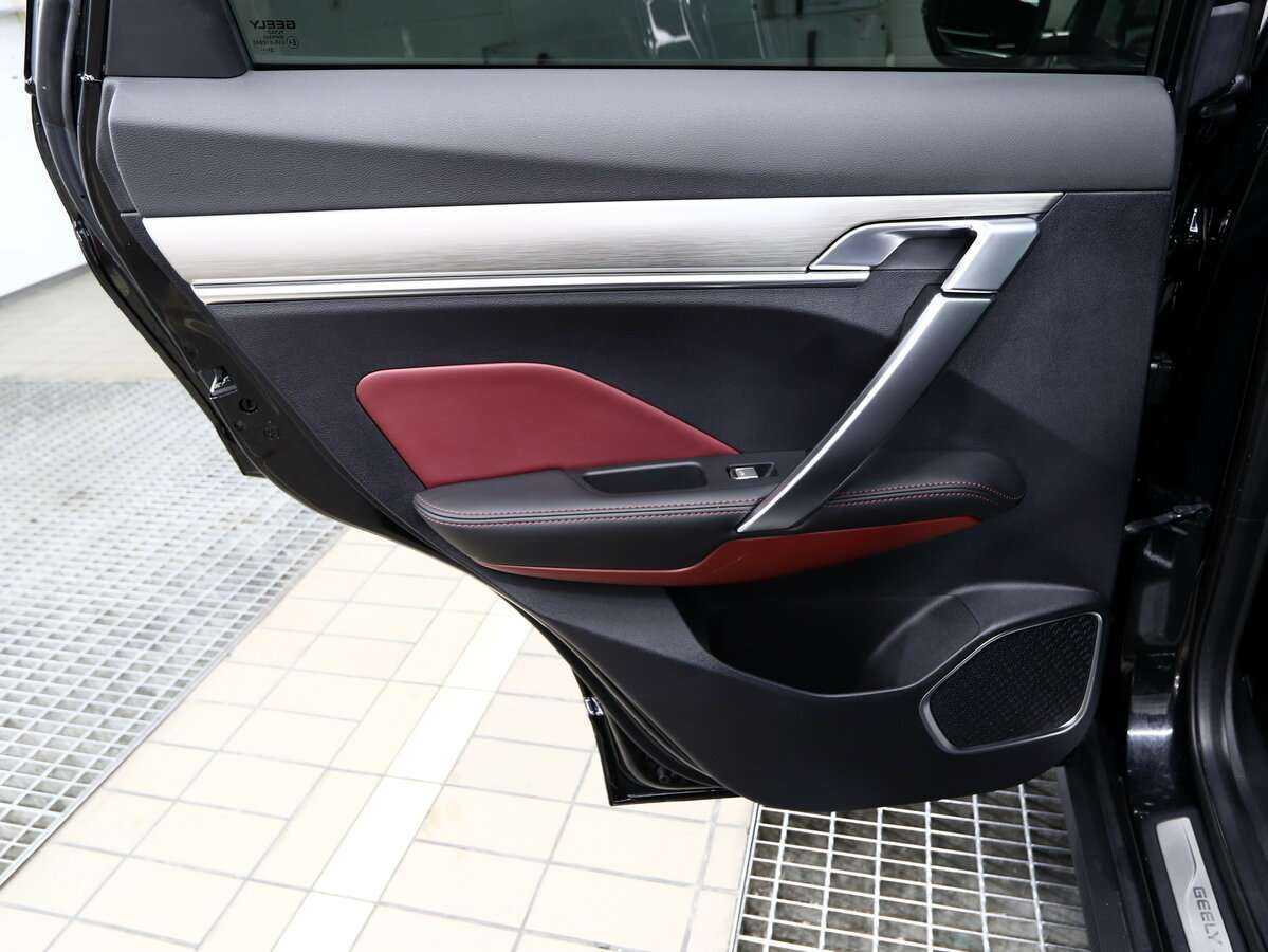 Geely Coolray 2022 года с пробегом. Фото: #14