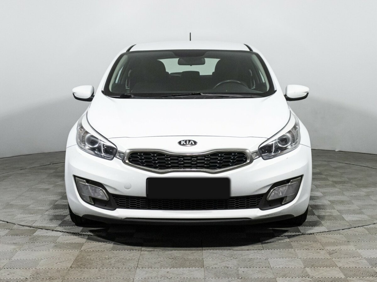 Kia Ceed 2013 года с пробегом. Фото: #1
