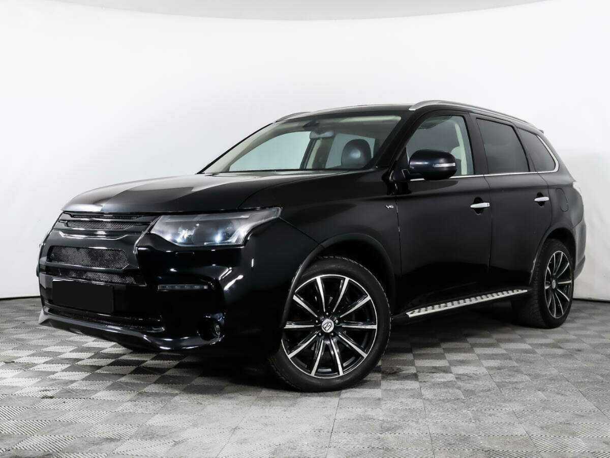 Mitsubishi Outlander 2014 года с пробегом. Фото: #0