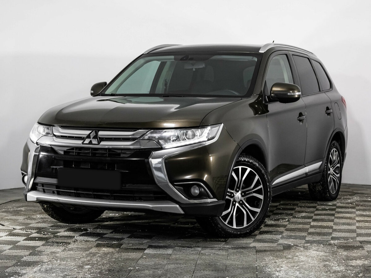 Mitsubishi Outlander 2015 года с пробегом. Фото: #0