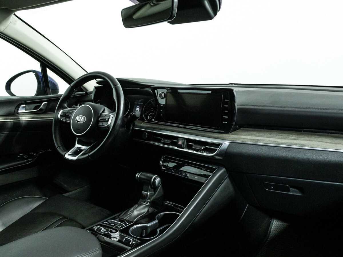 Kia K5 2021 года с пробегом. Фото: #8