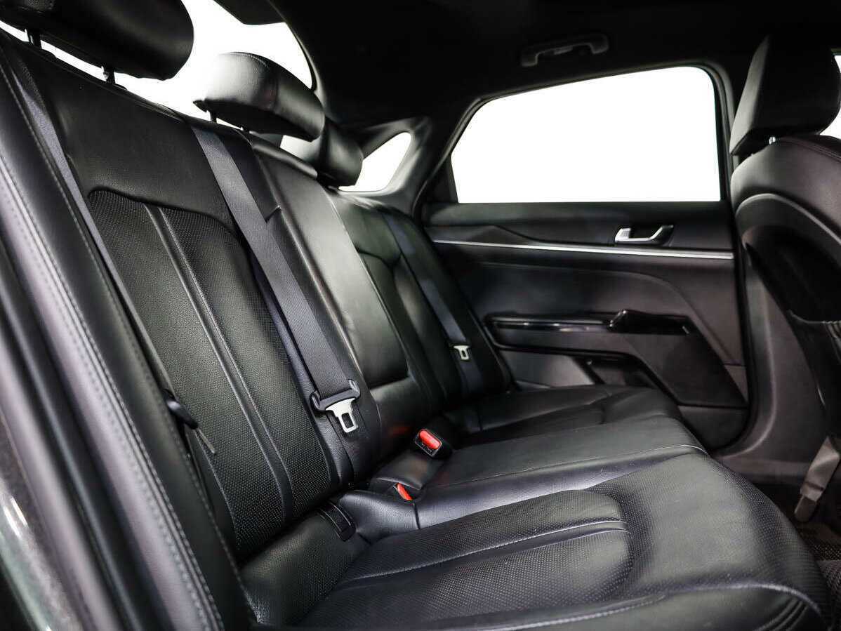 Kia K5 2020 года с пробегом. Фото: #13