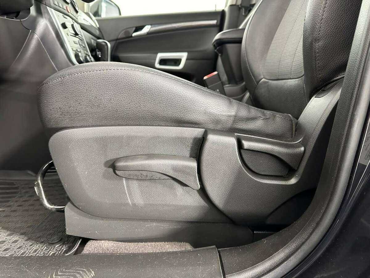 Opel Antara 2013 года с пробегом. Фото: #9