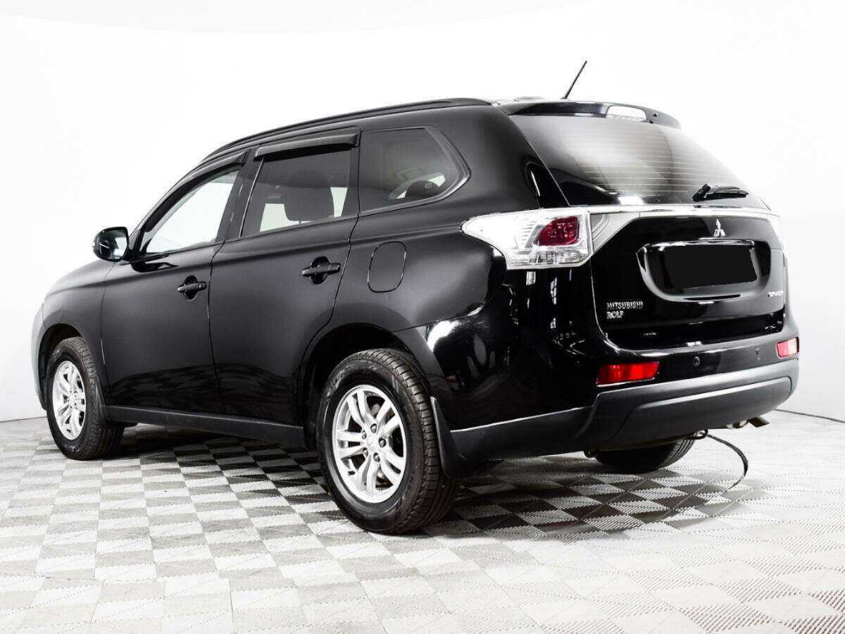 Mitsubishi Outlander 2013 года с пробегом. Фото: #6