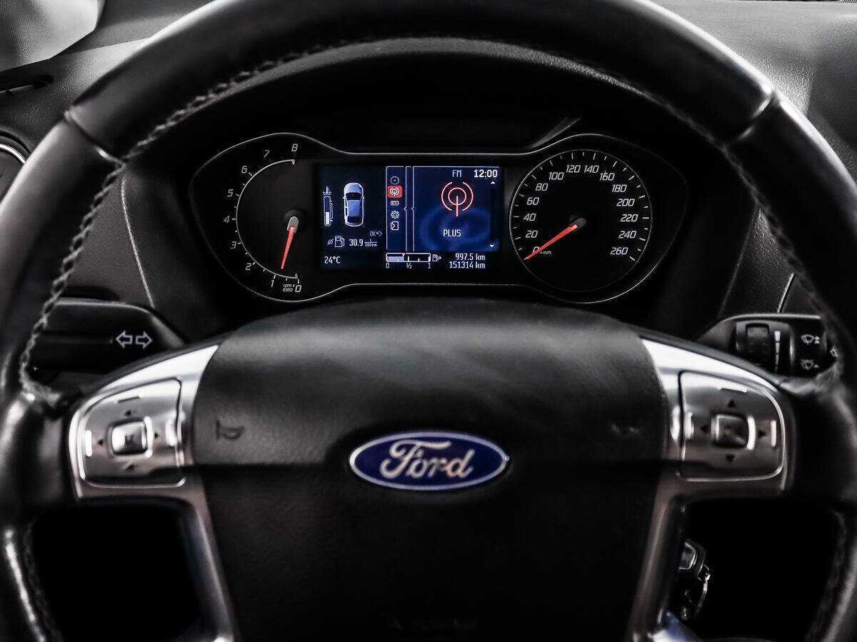 Ford Mondeo 2012 года с пробегом. Фото: #15