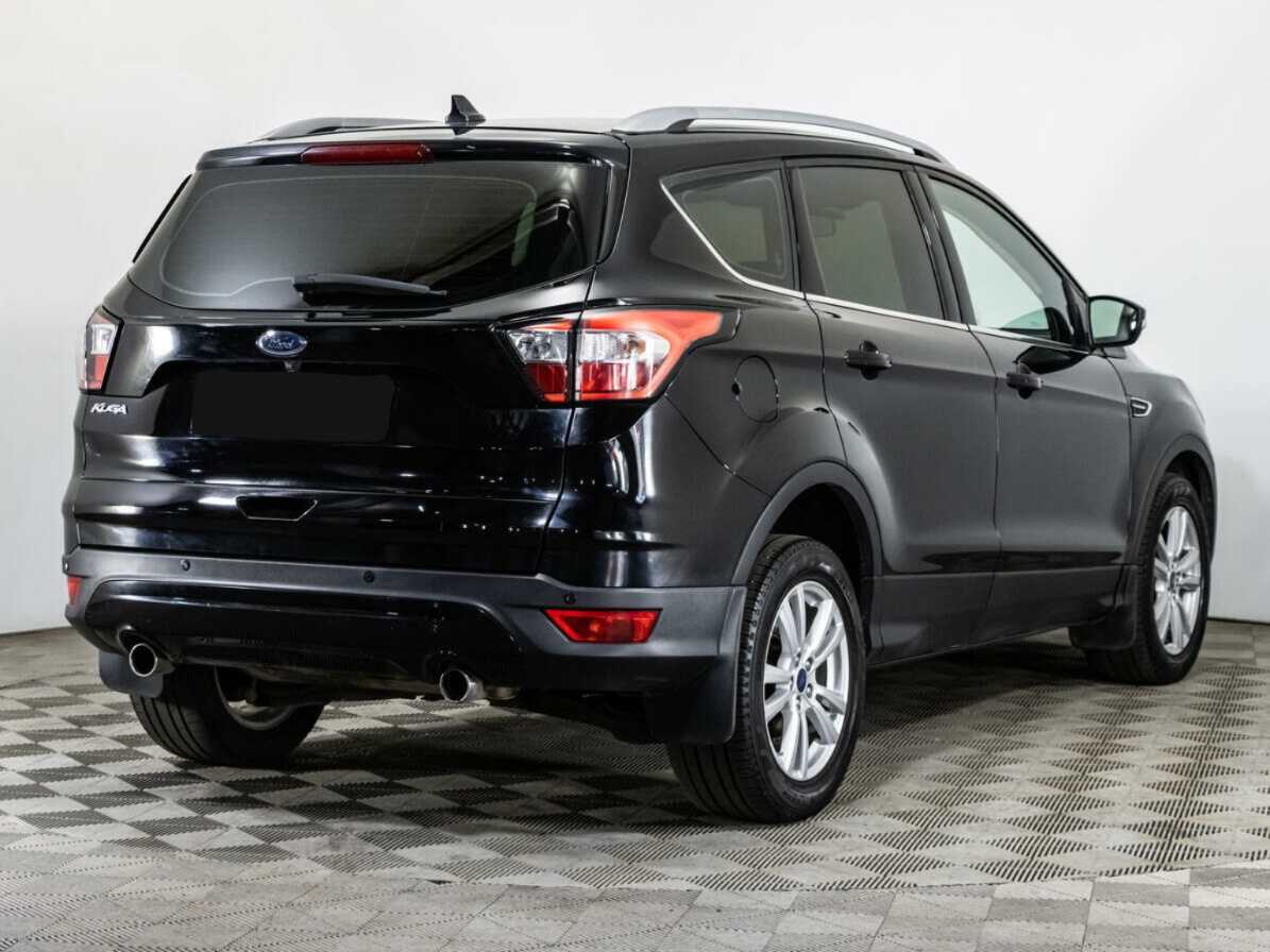 Ford Kuga 2018 года с пробегом. Фото: #3