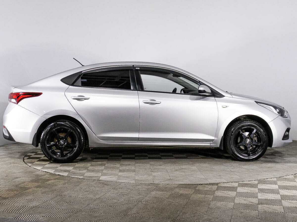Hyundai Solaris 2017 года с пробегом. Фото: #3