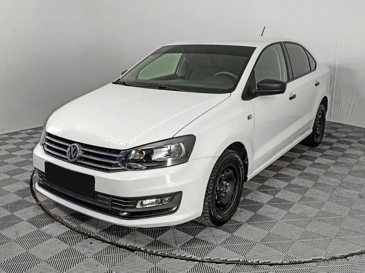 Volkswagen Polo 2018 года с пробегом. Посмотреть фото