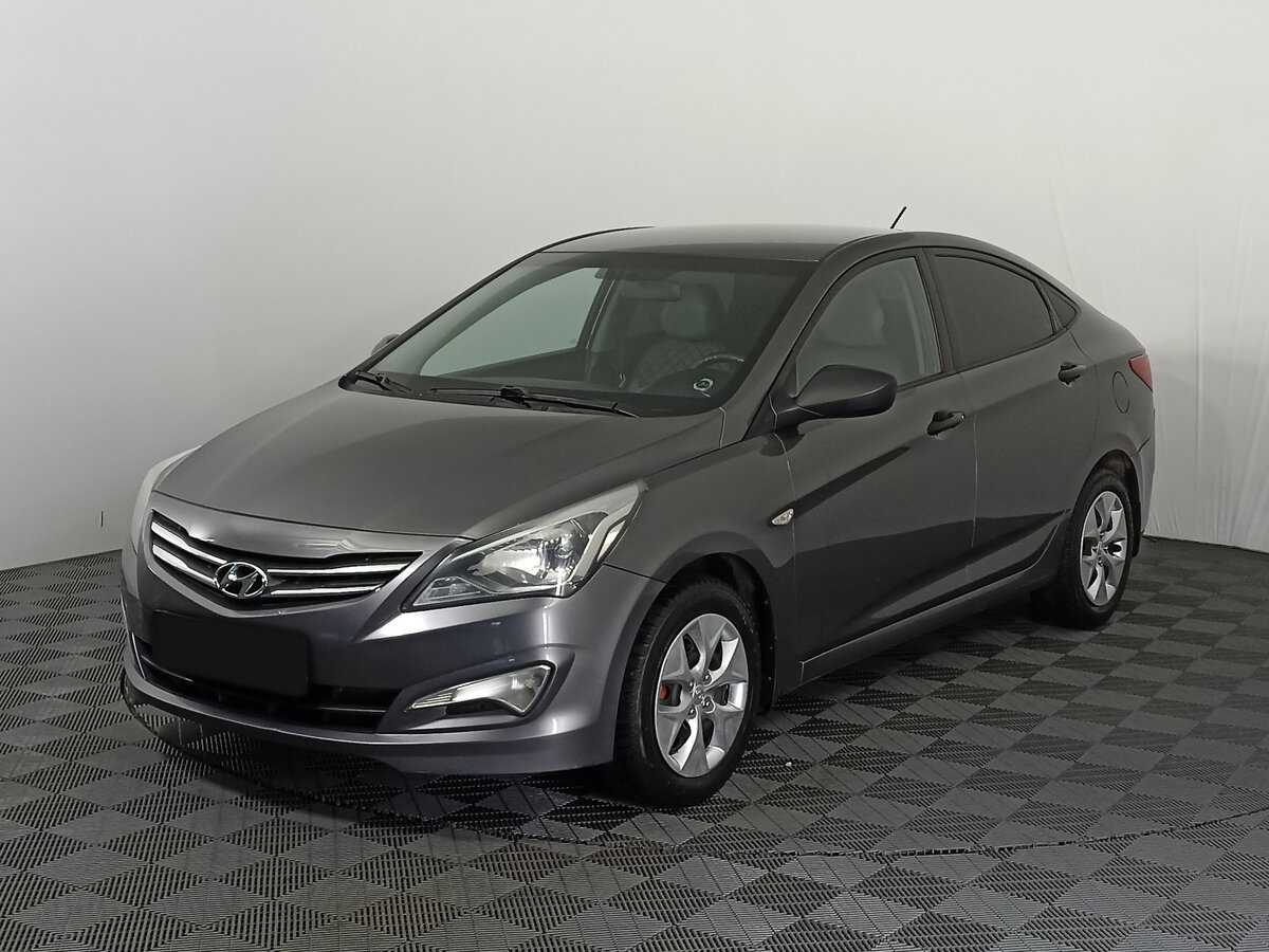 Hyundai Solaris 2015 года с пробегом. Посмотреть фото