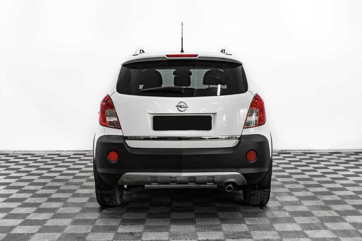 Opel Antara 2015 года с пробегом. Фото: #4