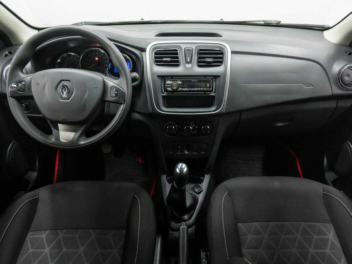 Renault Sandero 2017 года с пробегом. Фото: #9