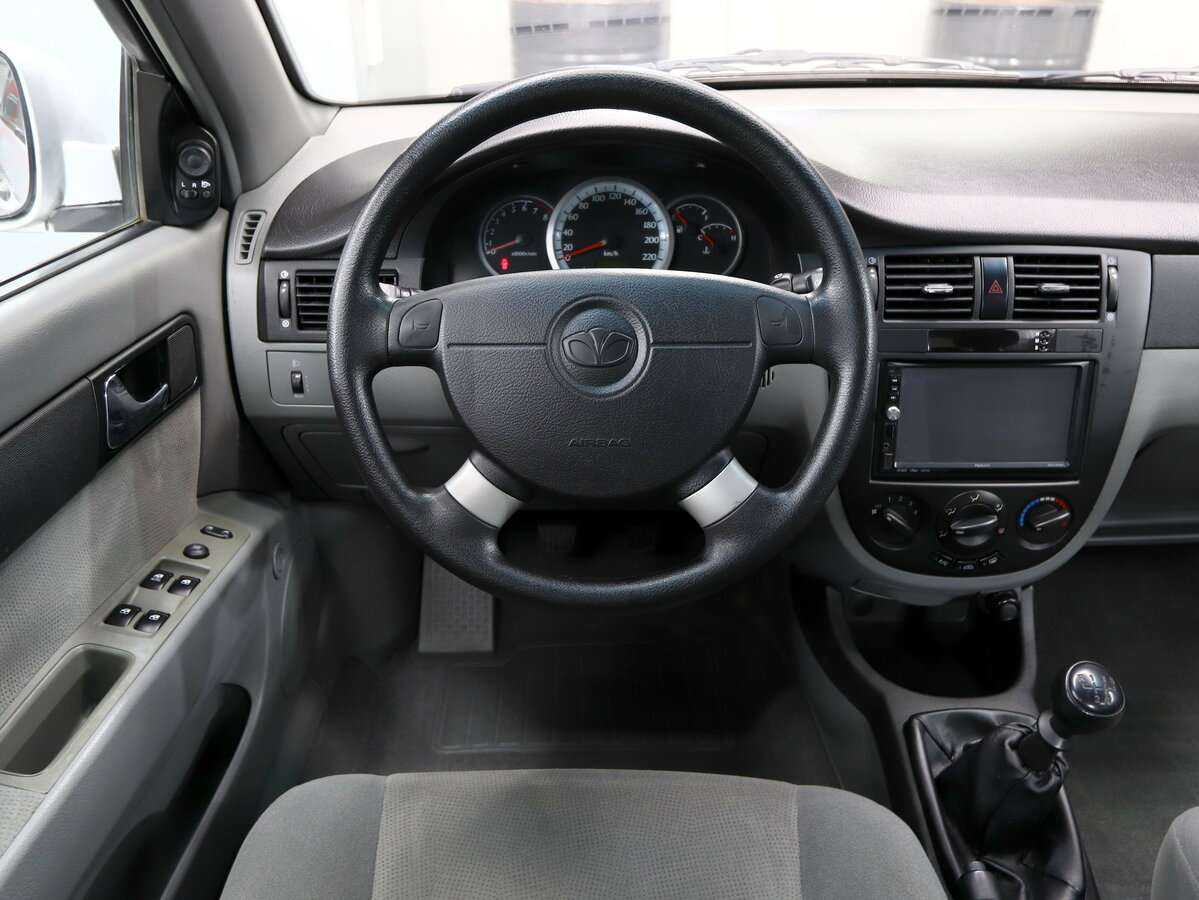 Daewoo Gentra 2013 года с пробегом. Фото: #16