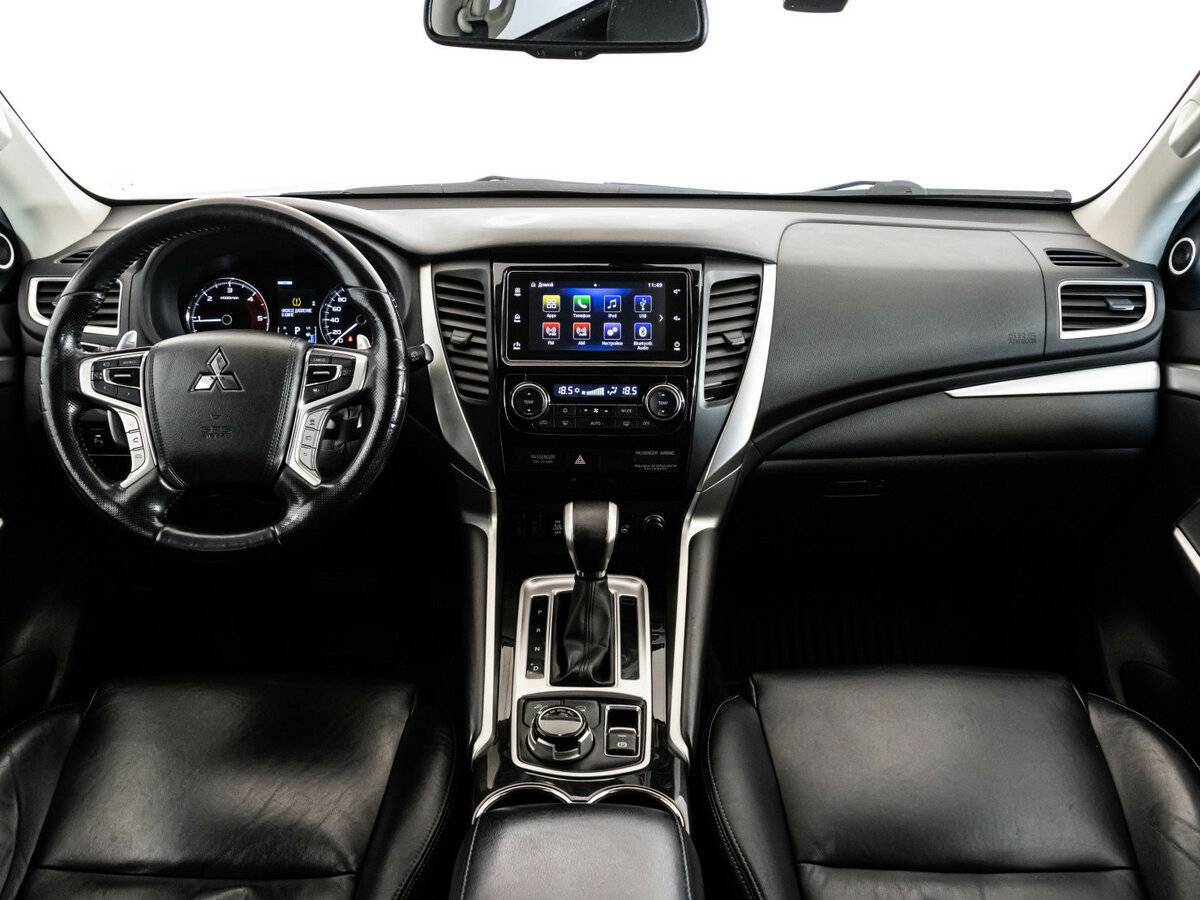 Mitsubishi Pajero Sport 2019 года с пробегом. Фото: #8