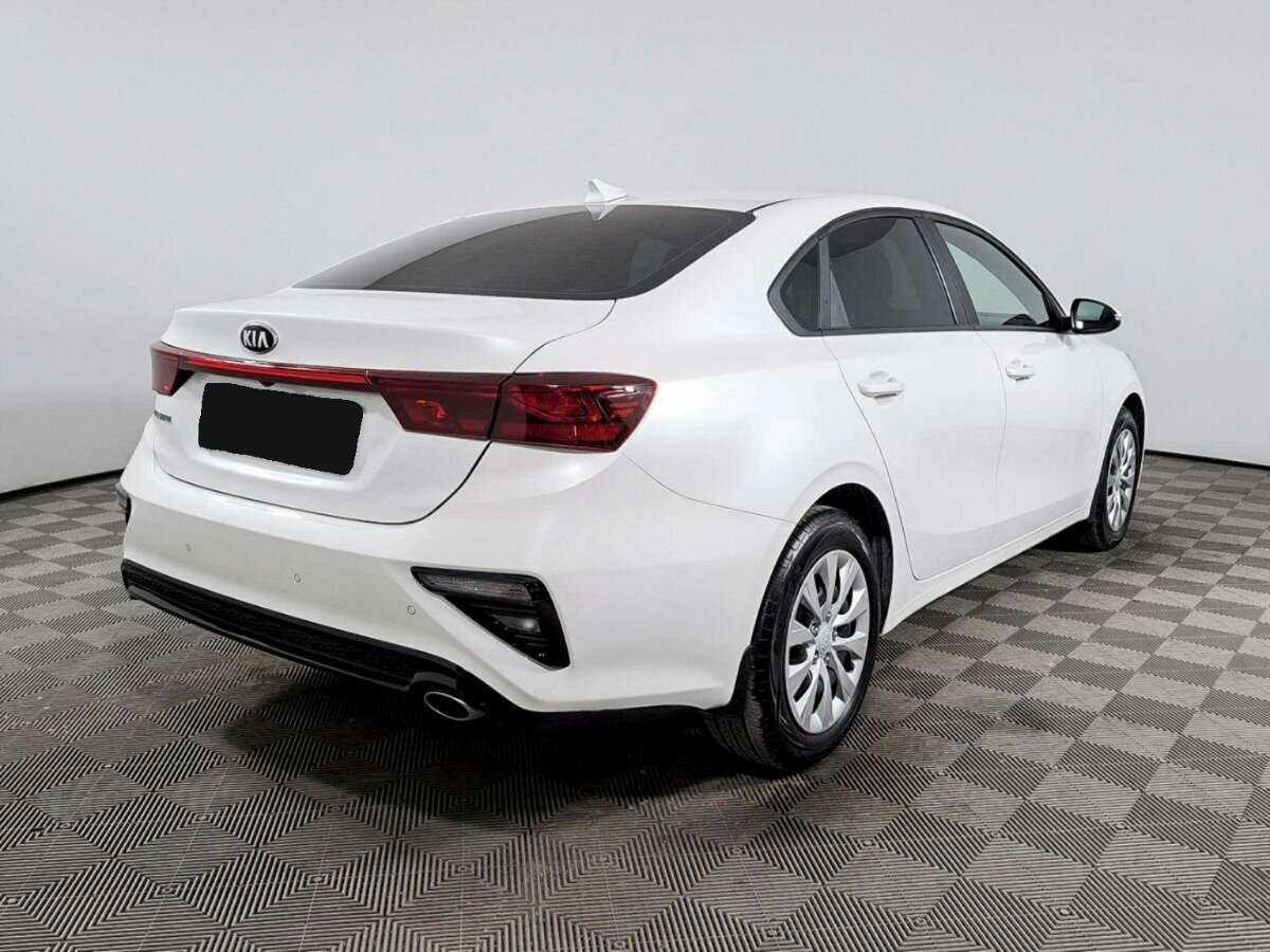 Kia Cerato 2021 года с пробегом. Фото: #3