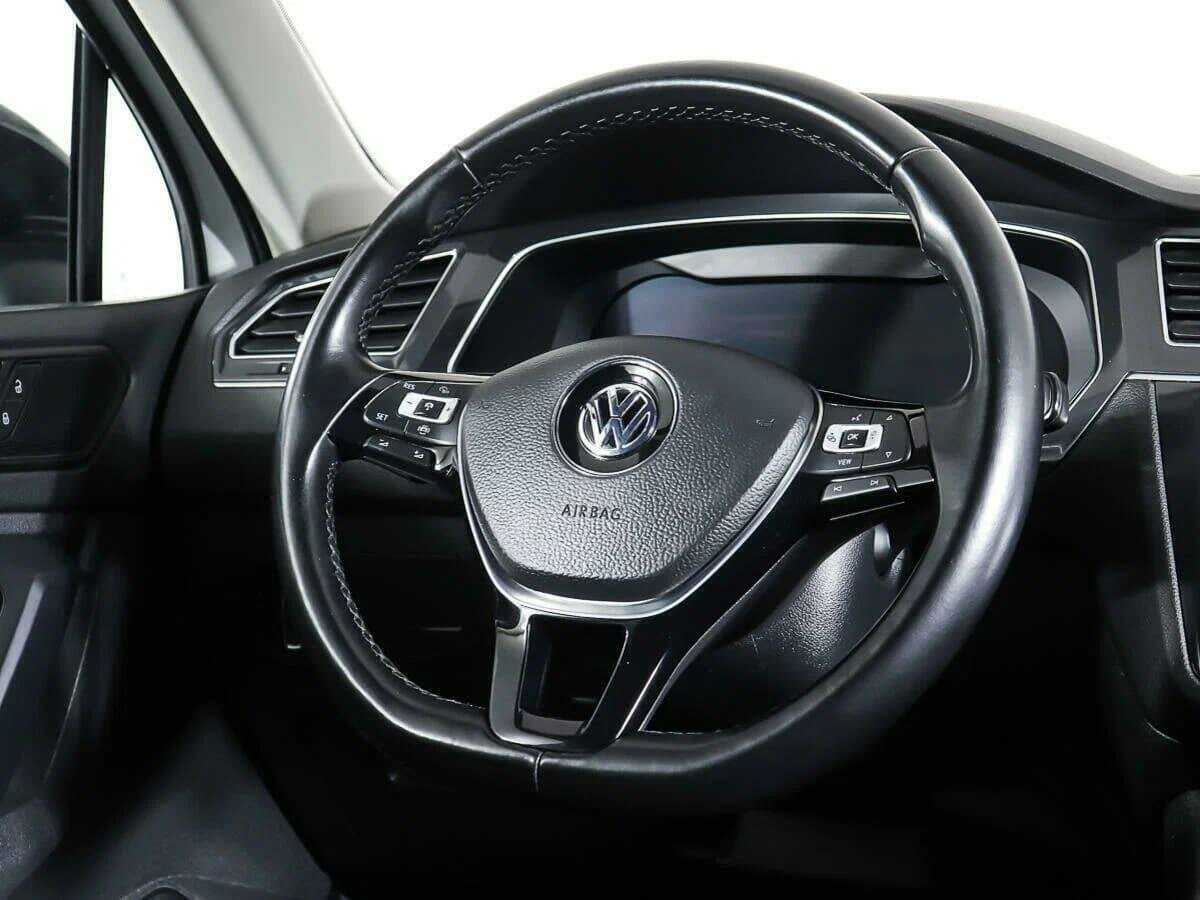 Volkswagen Tiguan 2018 года с пробегом. Фото: #9