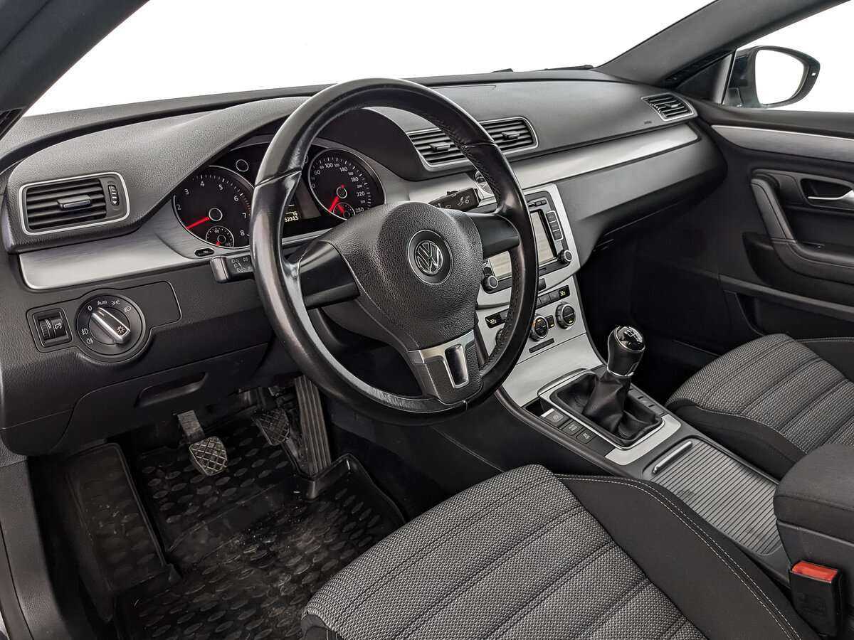 Volkswagen Passat CC 2012 года с пробегом. Фото: #10