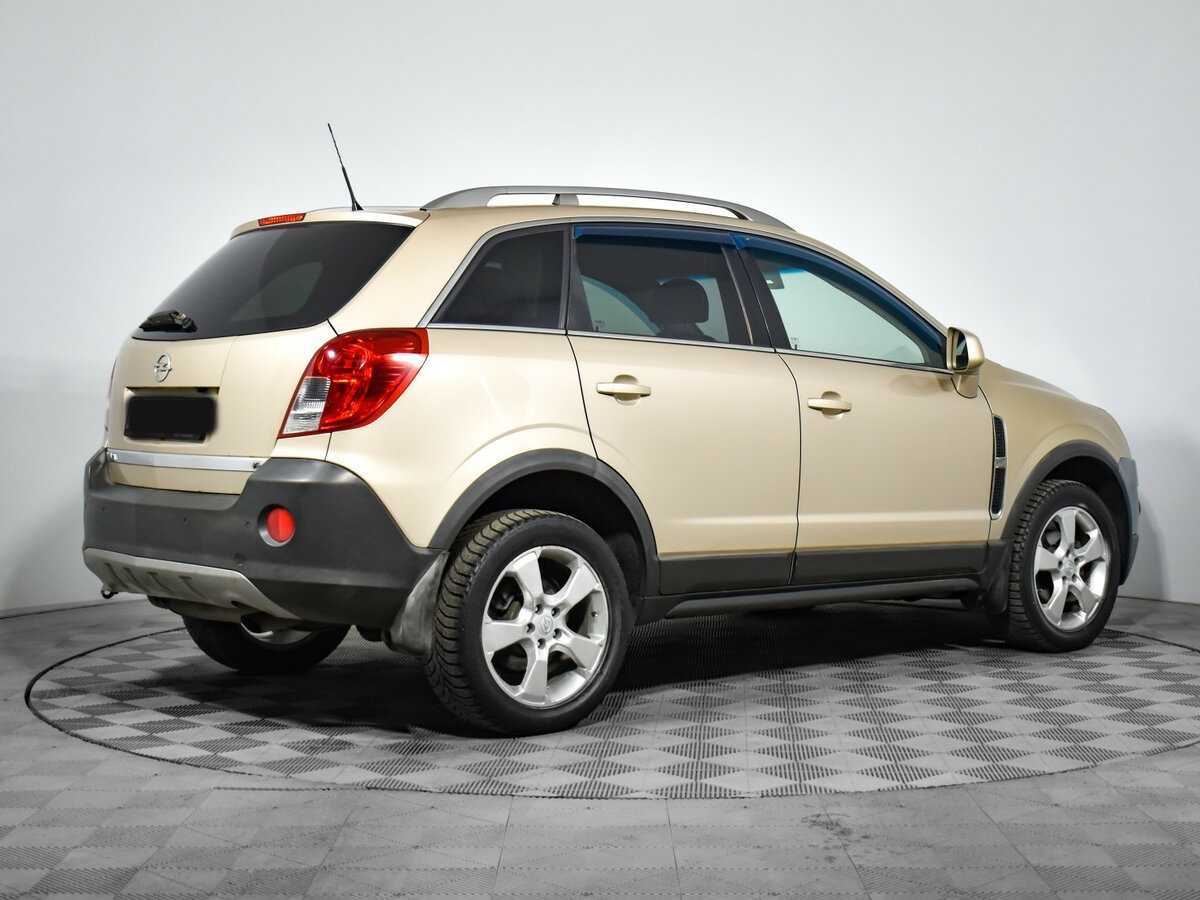 Opel Antara 2012 года с пробегом. Фото: #4