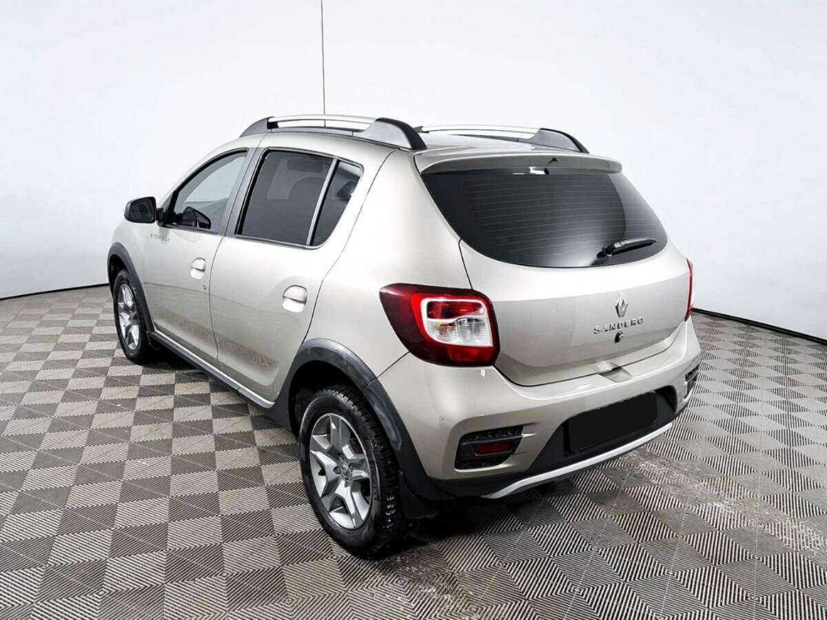 Renault Sandero 2021 года с пробегом. Фото: #4