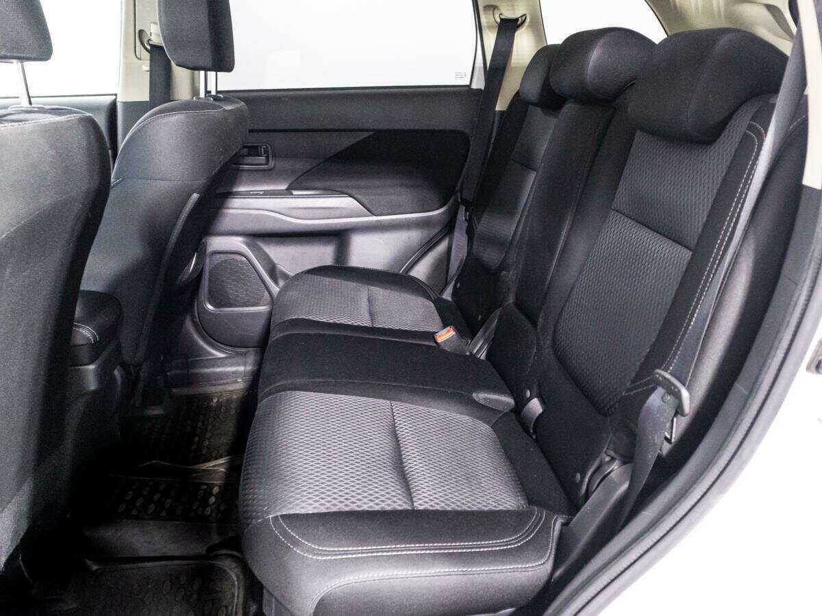 Mitsubishi Outlander 2019 года с пробегом. Фото: #9